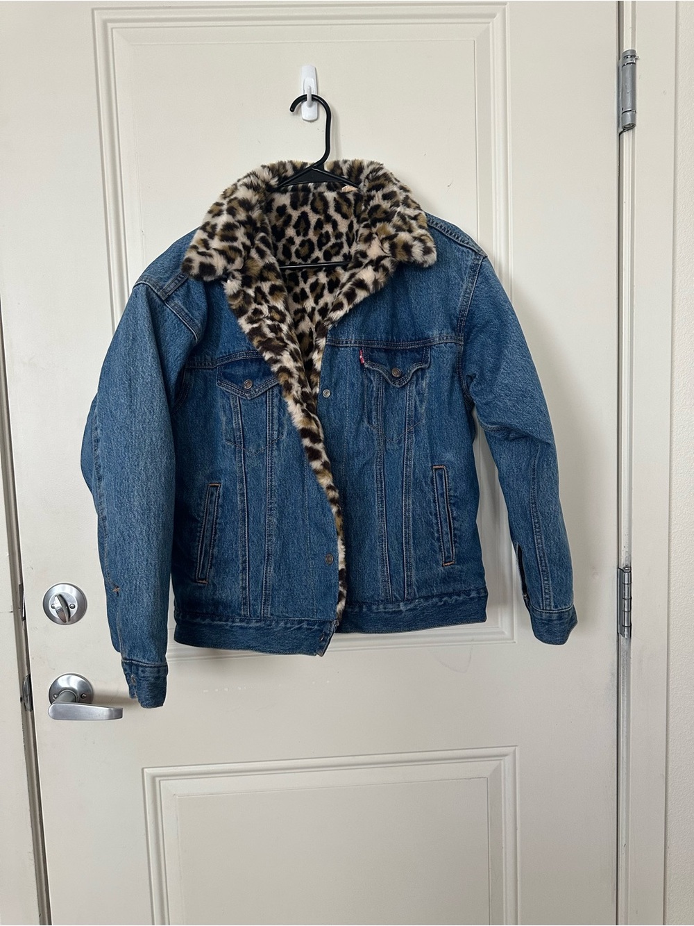 Levi's Blue Denim Jacket with Leopard Faux Fur Collar